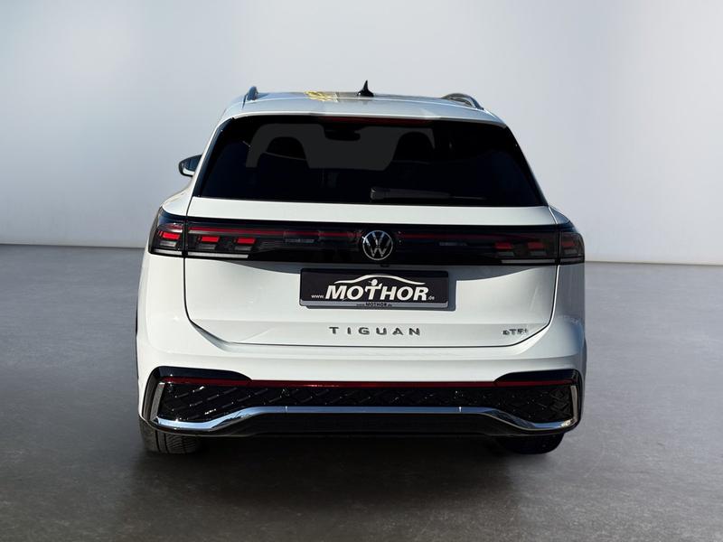 VW Tiguan · R-Line