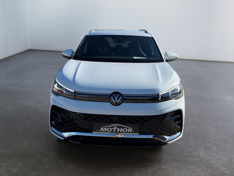 VW Tiguan · R-Line
