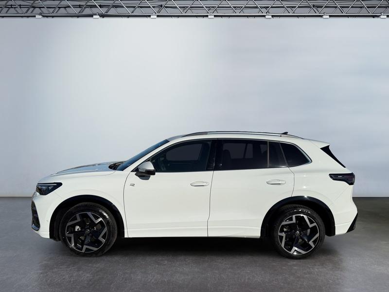 VW Tiguan · R-Line