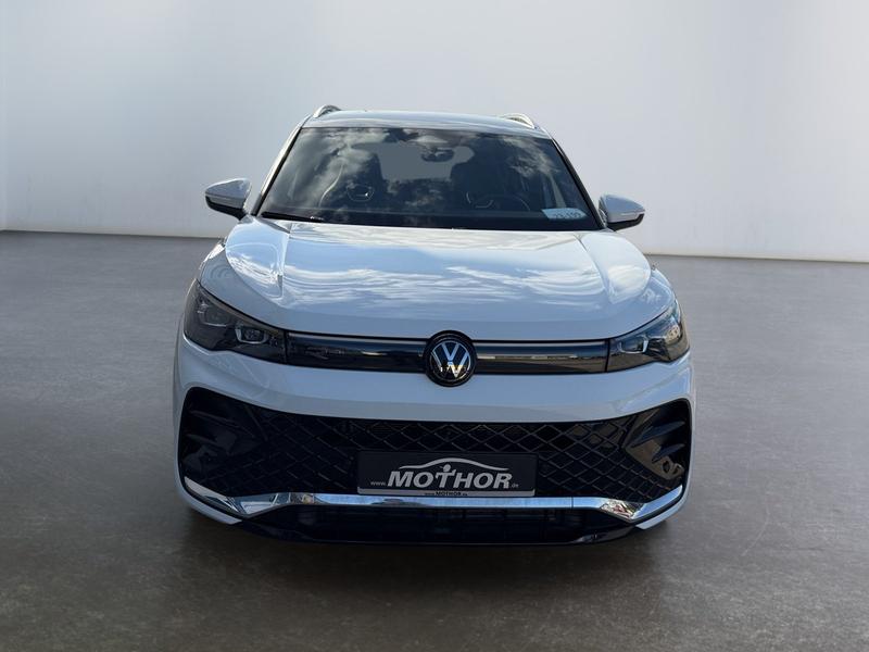 VW Tiguan · R-Line
