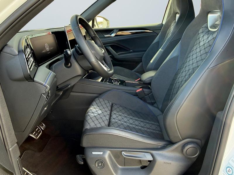 VW Tiguan · R-Line