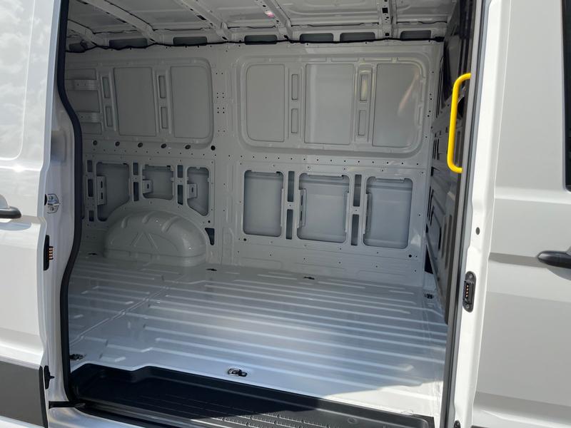 VW Crafter · 35 Kasten mittellang · Bild 10