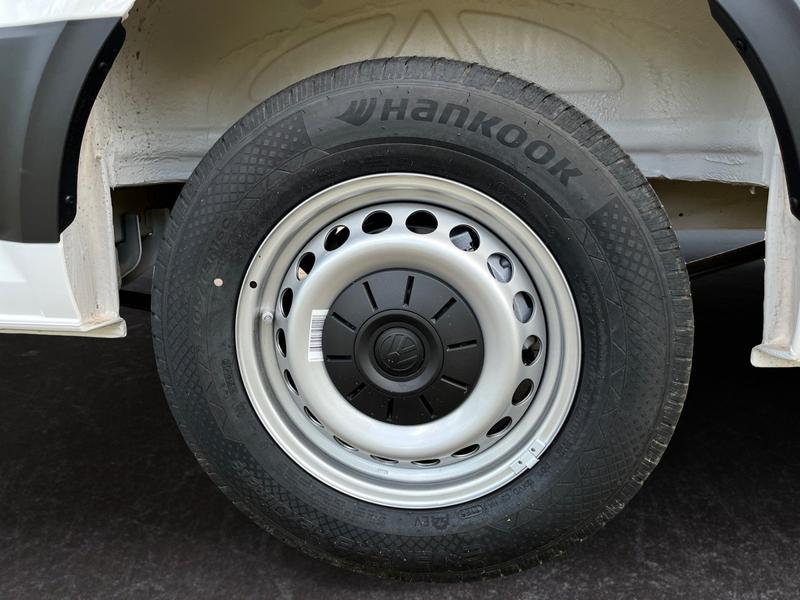 VW Crafter · 35 Kasten mittellang · Bild 14