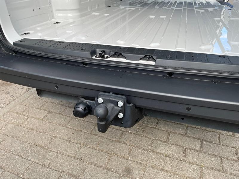 VW Crafter · 35 Kasten mittellang · Bild 15