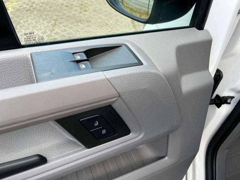 VW Crafter · 35 Kasten mittellang · Bild 18