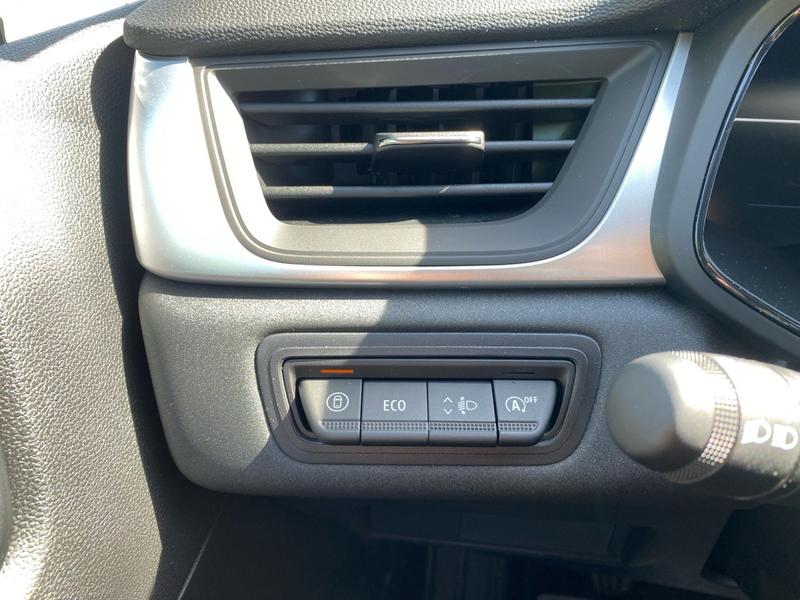 Mitsubishi Grandis · Diamant · Bild 17