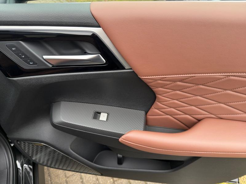 Mitsubishi Outlander · S-AWC Top · Bild 23