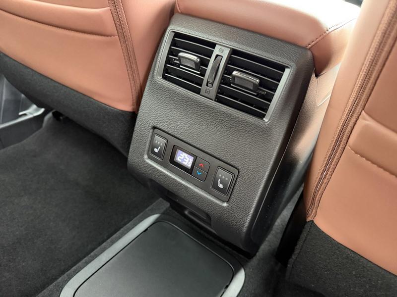 Mitsubishi Outlander · S-AWC Top · Bild 21