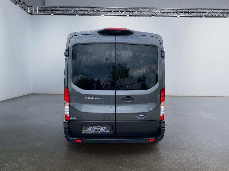 Ford Transit · Trend