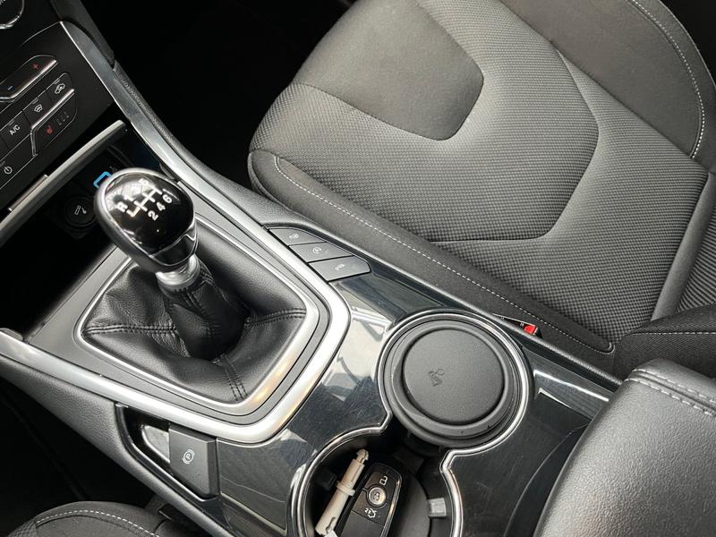 Ford S-Max · Titanium · Bild 9