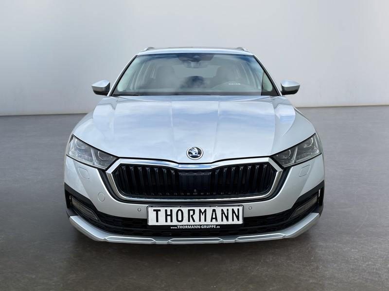 Skoda Octavia · Scout
