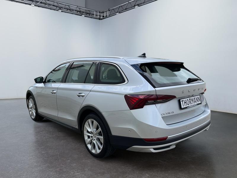 Skoda Octavia · Scout