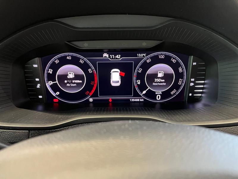 Skoda Karoq · Ambition · Bild 12