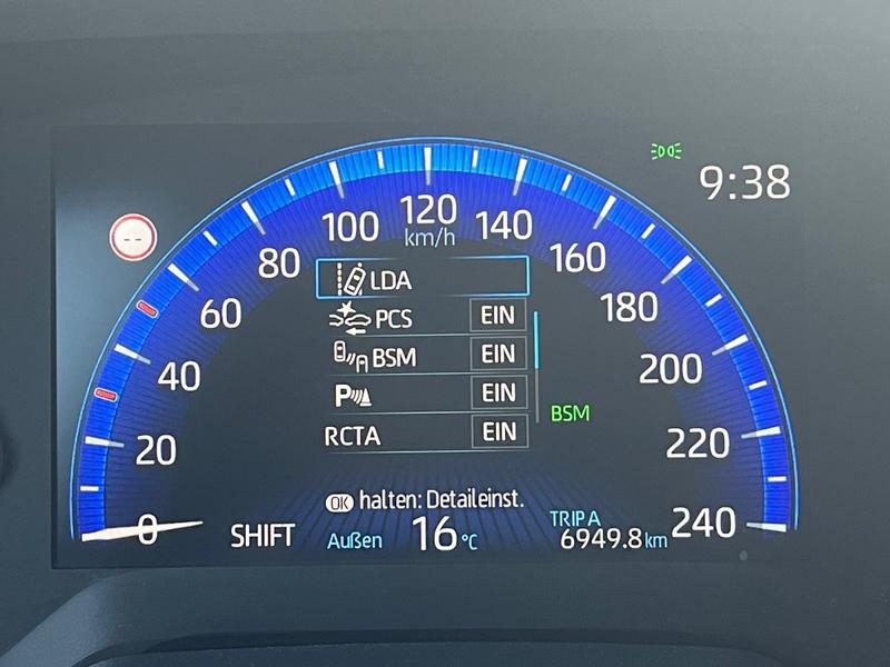Toyota Corolla · Team D · Bild 22
