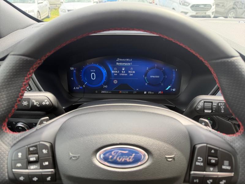Ford Kuga · ST-Line X · Bild 12
