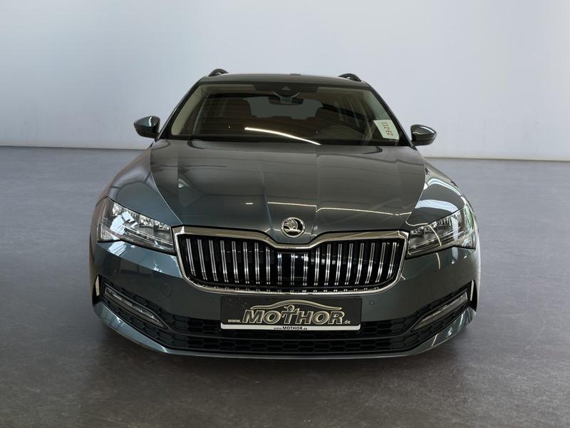 Skoda Superb · Ambition