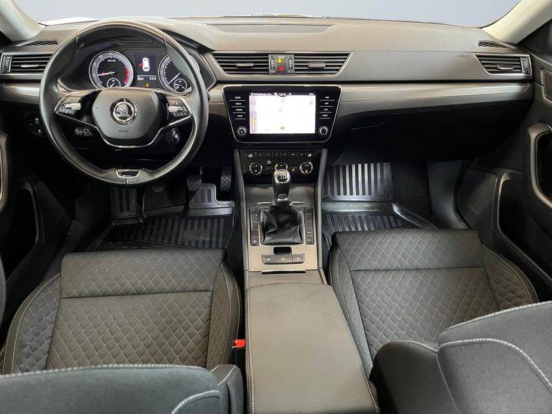 Skoda Superb · Ambition · Bild 8