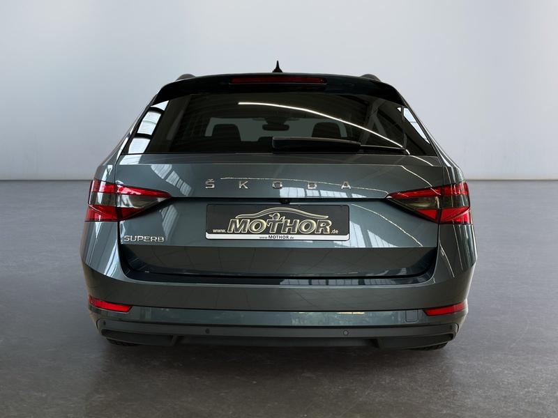 Skoda Superb · Ambition