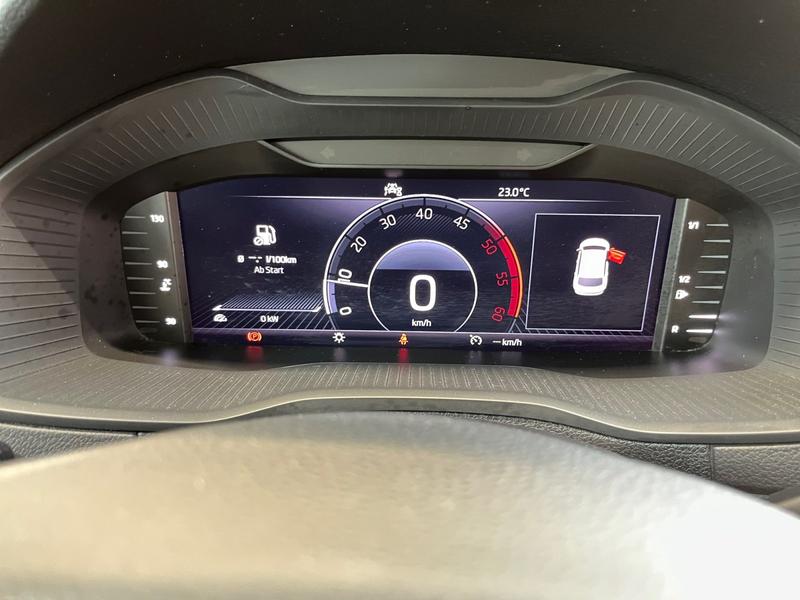 Skoda Karoq · Ambition · Bild 12