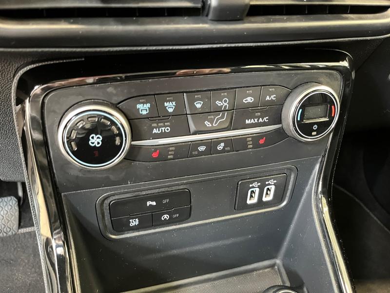 Ford Ecosport · Titanium · Bild 18