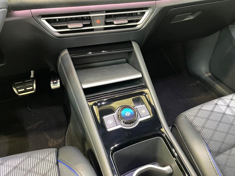 VW Tiguan · R-Line · Bild 8