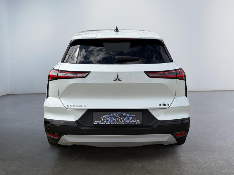 Mitsubishi Grandis · Intro Edition