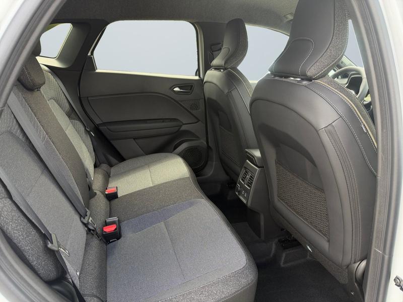 Mitsubishi Grandis · Intro Edition · Bild 11