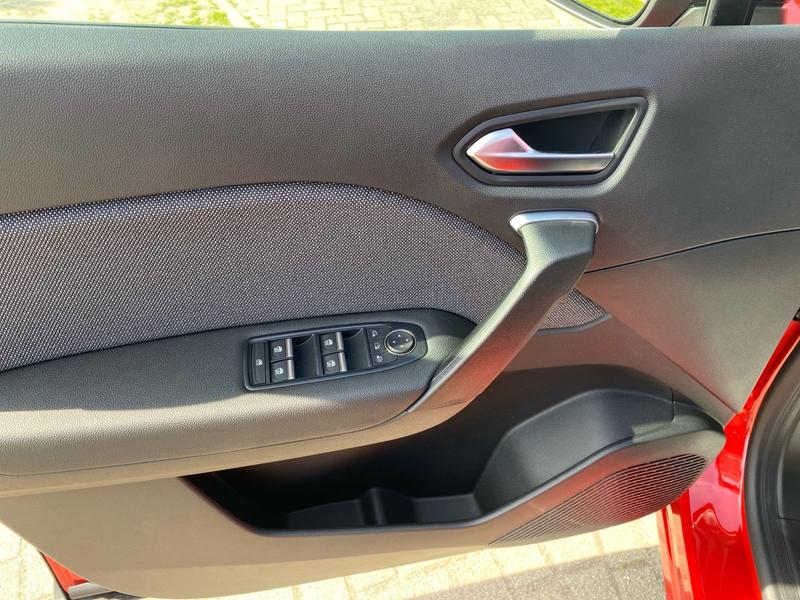 Mitsubishi Grandis · Intro Edition · Bild 17