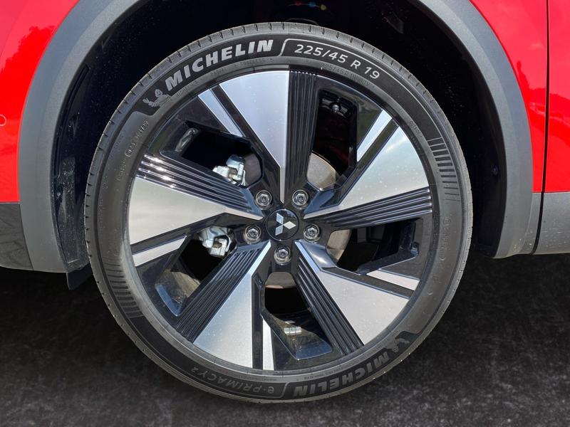 Mitsubishi Grandis · Intro Edition · Bild 15