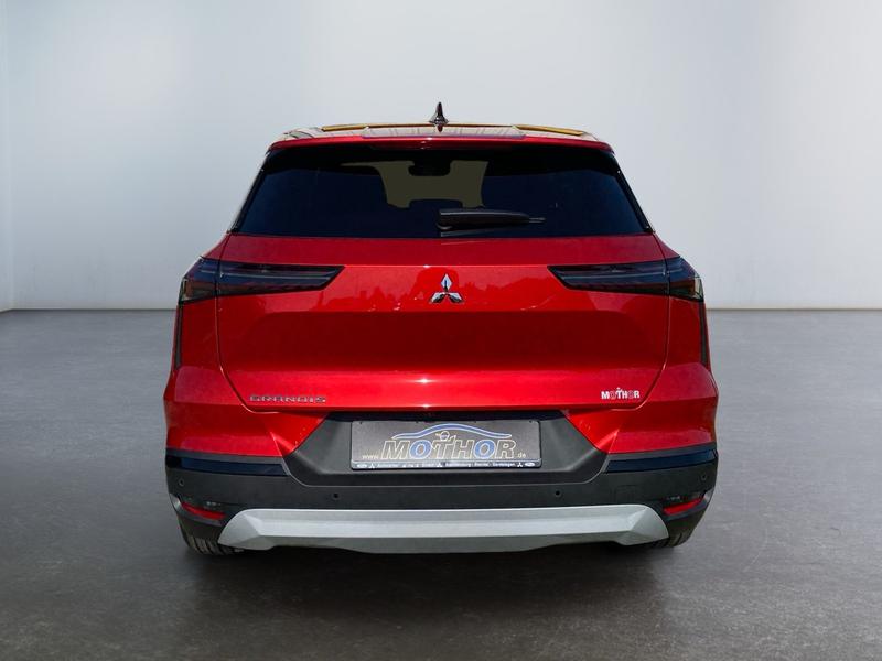 Mitsubishi Grandis · Intro Edition