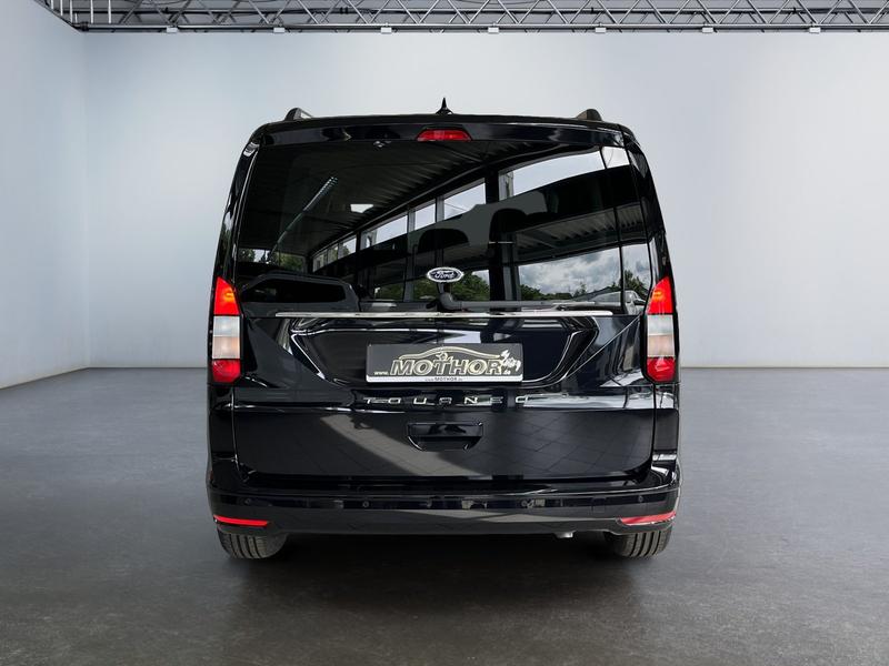 Ford Tourneo Connect · Titanium