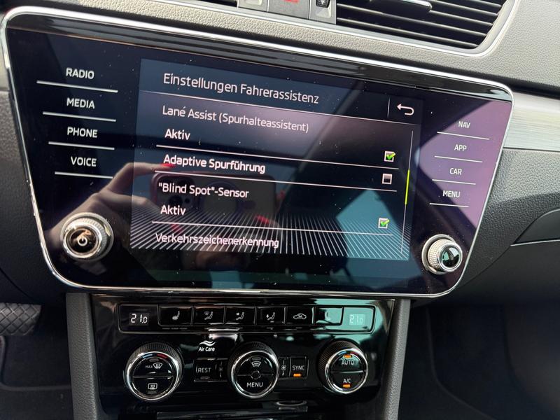 Skoda Superb · Style · Bild 23