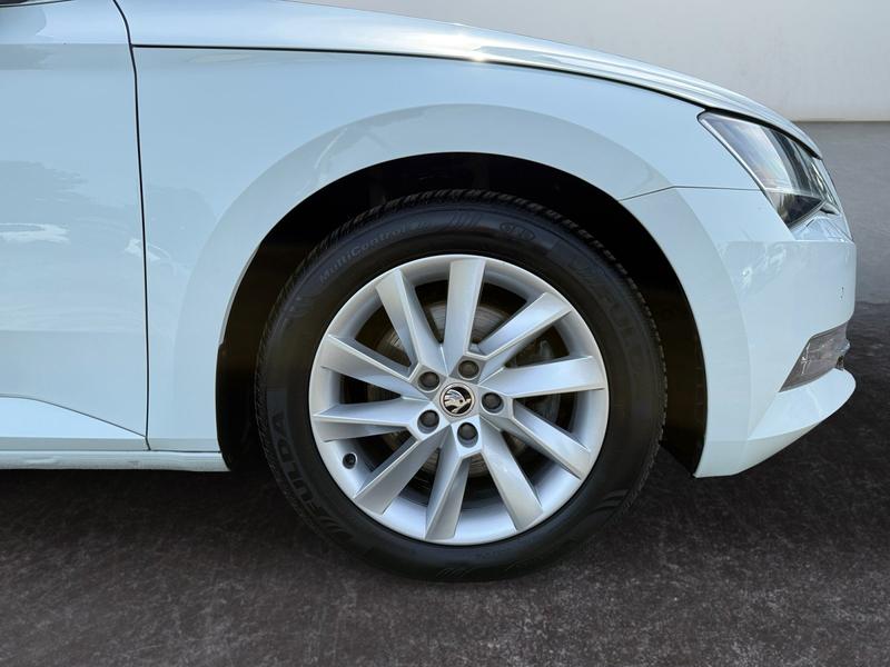 Skoda Superb · Style · Bild 15