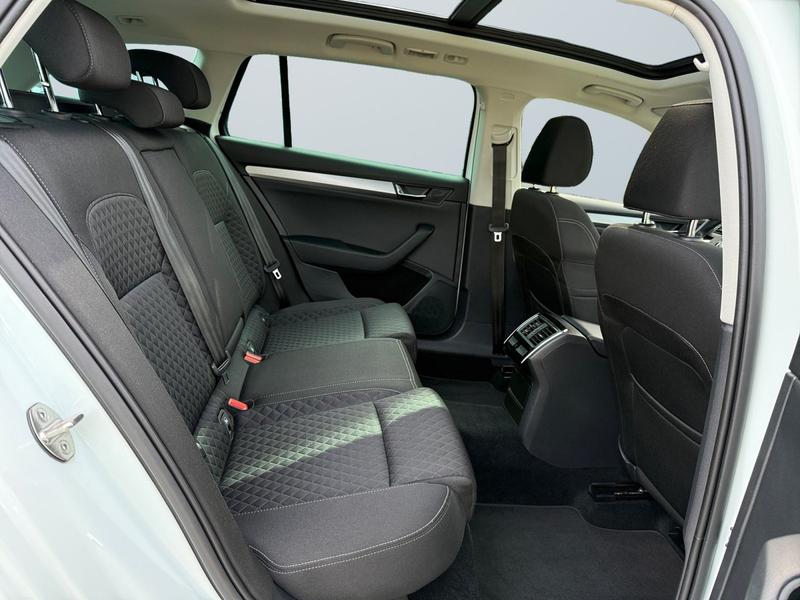 Skoda Superb · Style · Bild 11