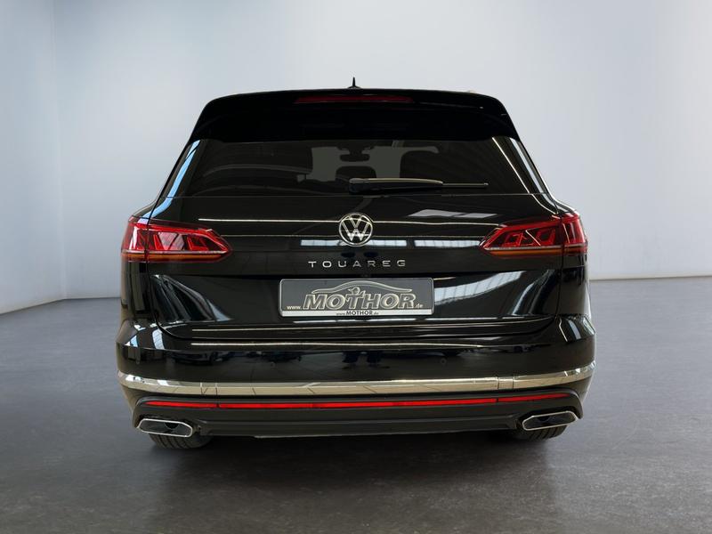 VW Touareg · Elegance