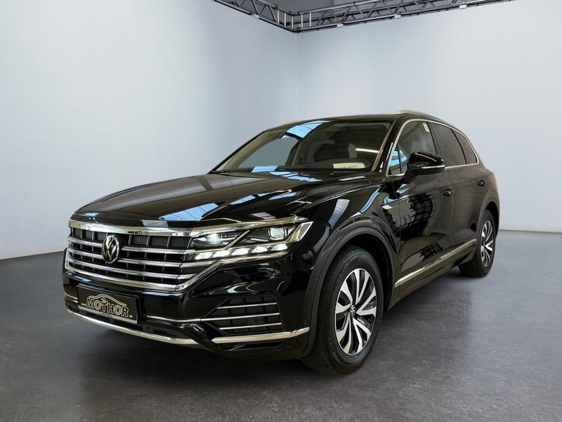 VW Touareg · Elegance