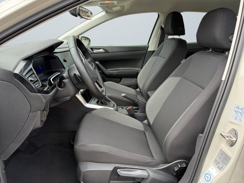 VW Polo · Life