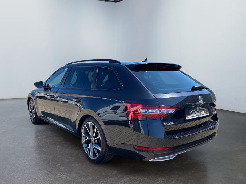 Skoda Superb · Sportline