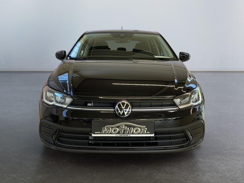 VW Polo · Life