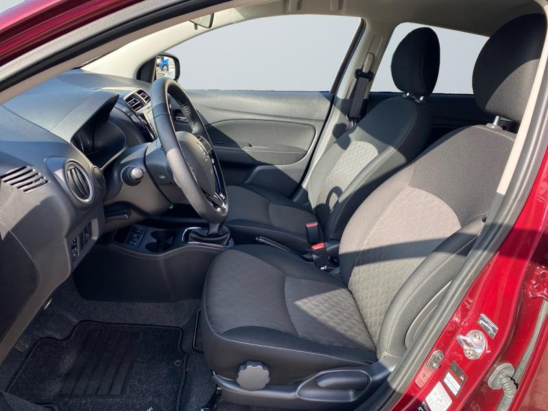 Mitsubishi Space Star · Select+