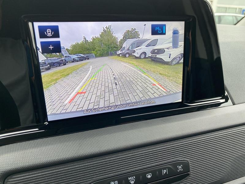 Ford Transit Courier · Trend · Bild 13