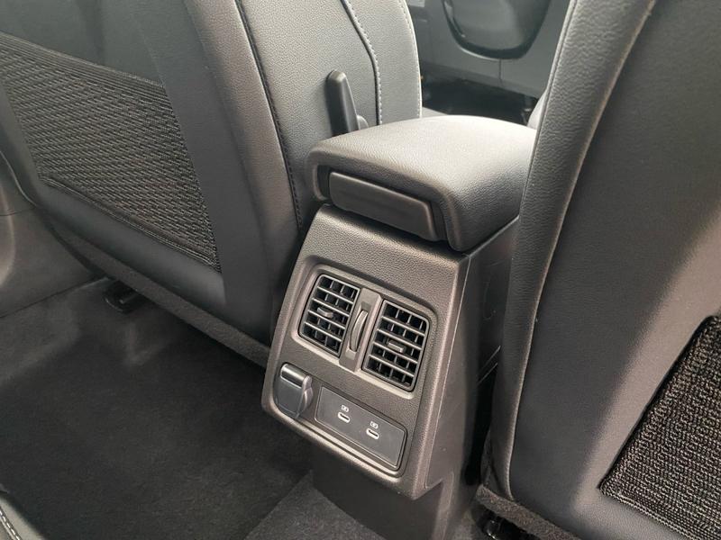 Mitsubishi Grandis · Diamant Top · Bild 21