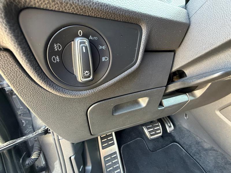 VW Touran · United · Bild 17