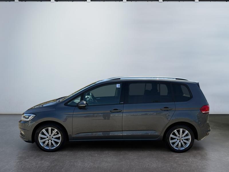 VW Touran · United