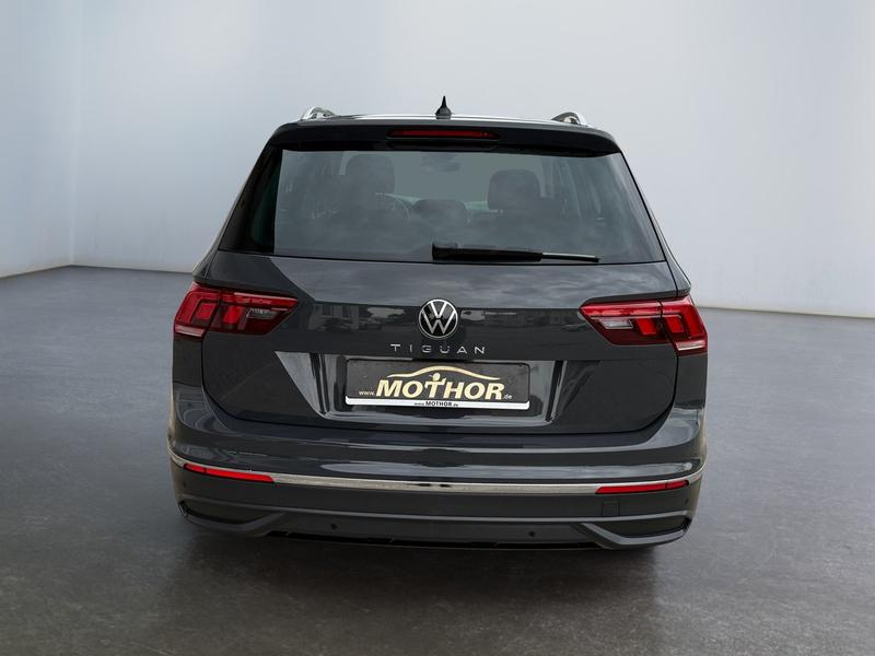 VW Tiguan · Move