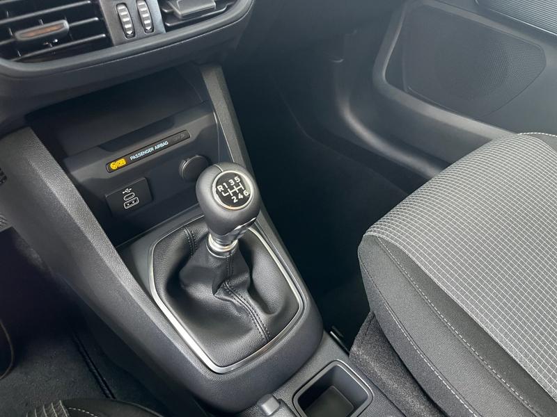 Ford Transit Courier · Trend · Bild 9