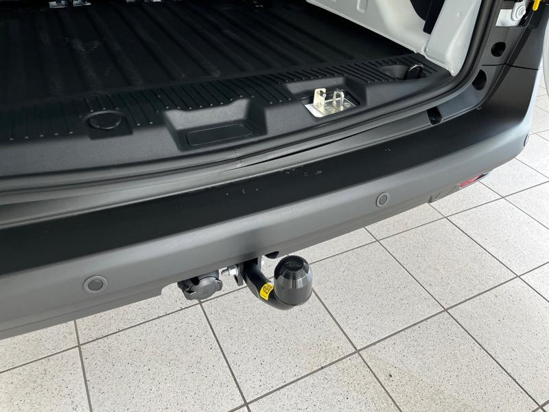 Ford Transit Courier · Trend · Bild 16