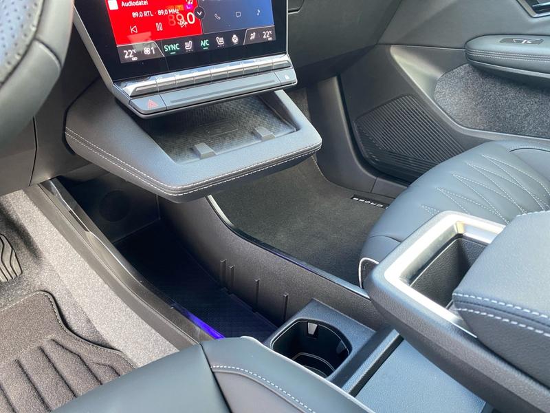Mitsubishi Eclipse Cross · Top EV · Bild 19