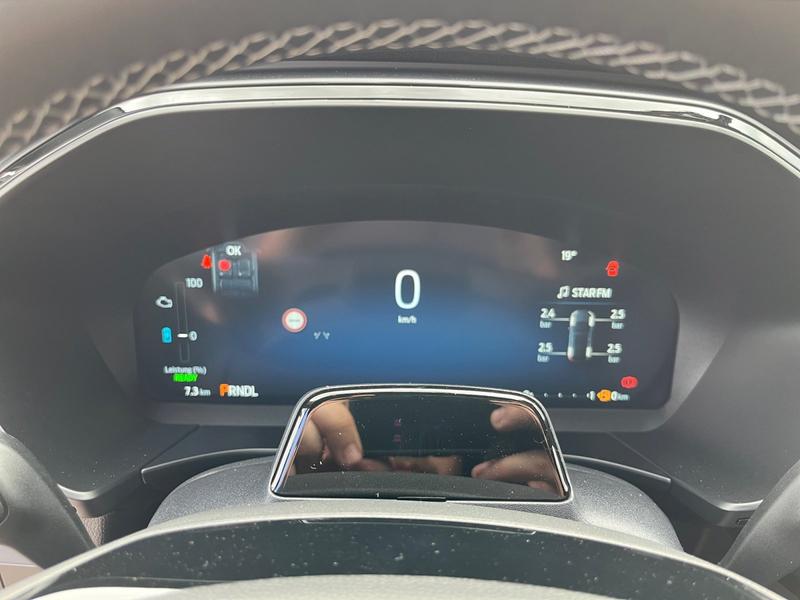 Ford Kuga · ST-Line X · Bild 12