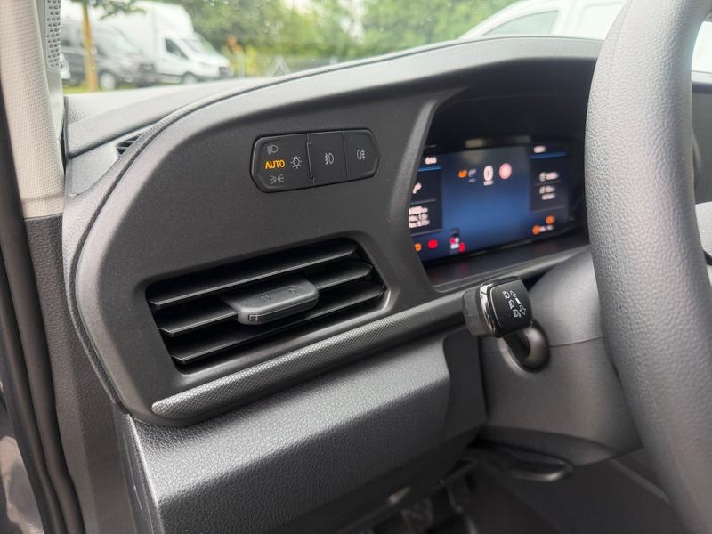 Ford Transit Connect · Trend FlexCab Grand · Bild 17
